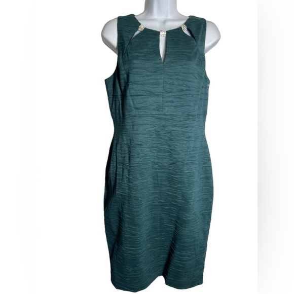 Eliza J dress size 12 stunning‎ emerald green dress with rhinestones - Picture 1 of 5